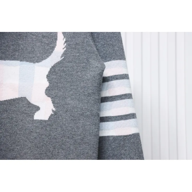Thom Browne 20FW Tokyo Limited Edition Puppy Crew Neck Sweater Light Grey
