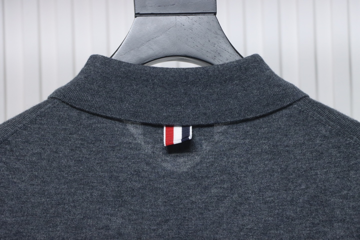 Thom Browne 24FW Armband Australian Wool Lapel Sweater Cardigan Dark Grey