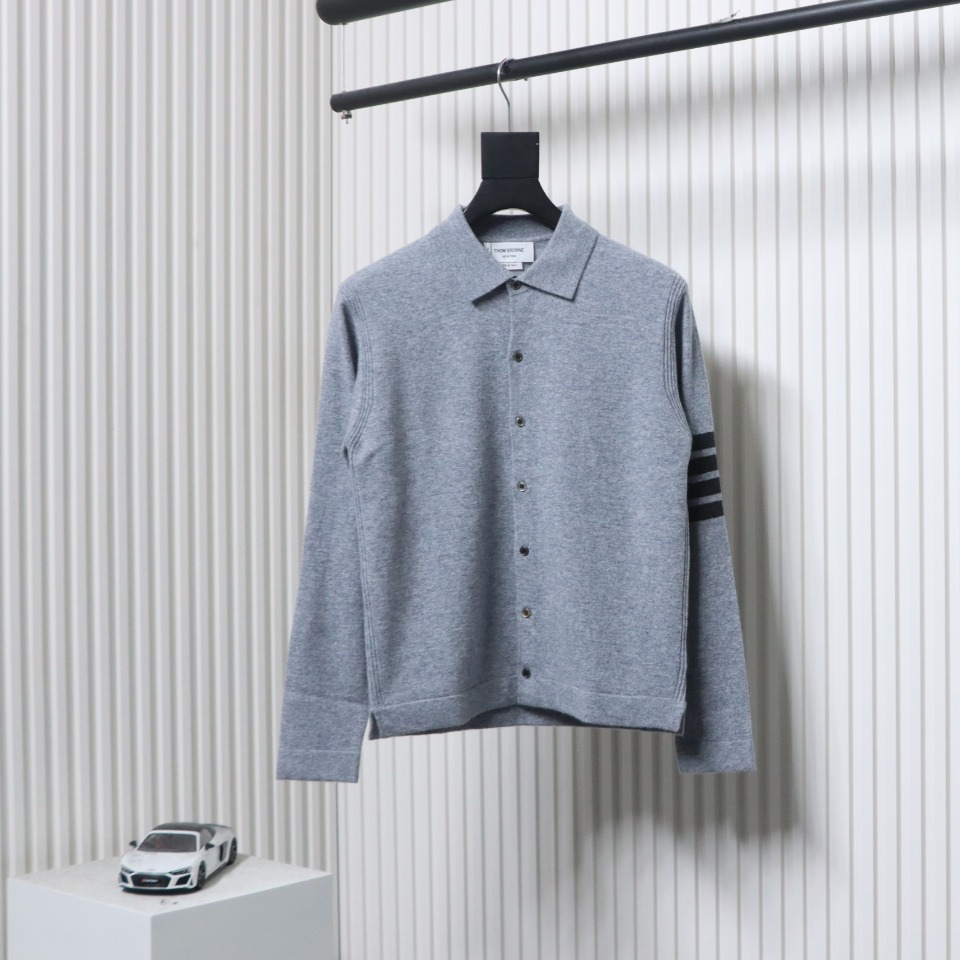 Thom Browne Four-Bar Australian Wool Lapel Cardigan Sweater Grey