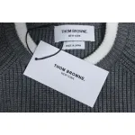 Thom Browne New Season Four-Striped Color-Blocked Long-Sleeved Round Neck Sweater Grey