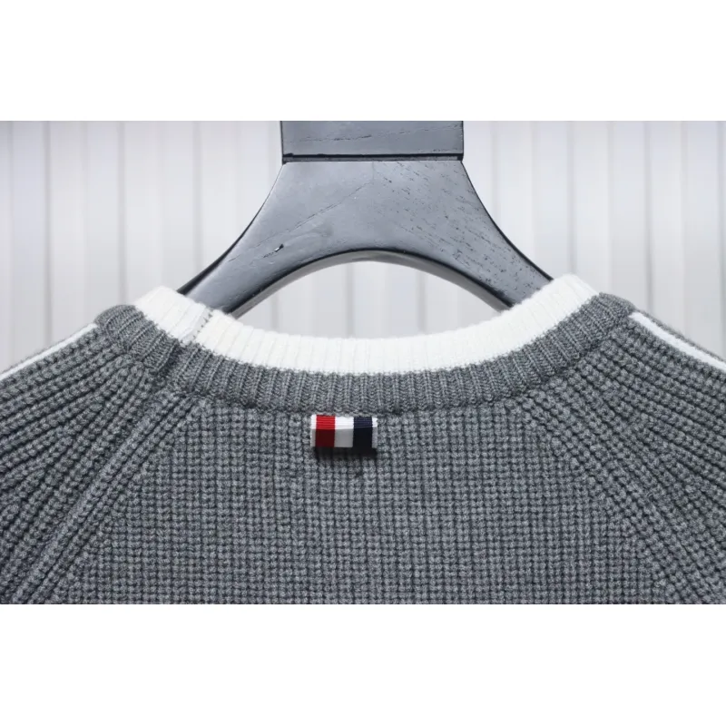 Thom Browne New Season Four-Striped Color-Blocked Long-Sleeved Round Neck Sweater Grey