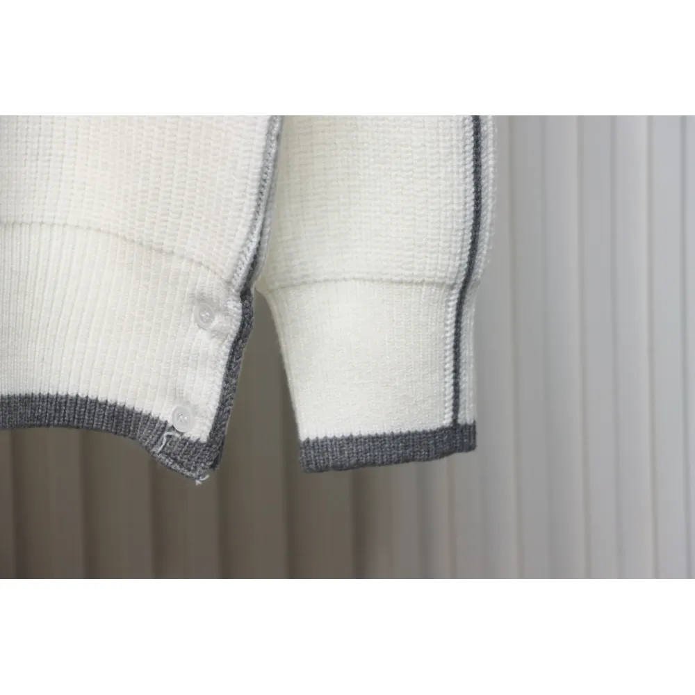 Thom Browne New Season Four-Striped Color-Blocked Long-Sleeved Round Neck Sweater White