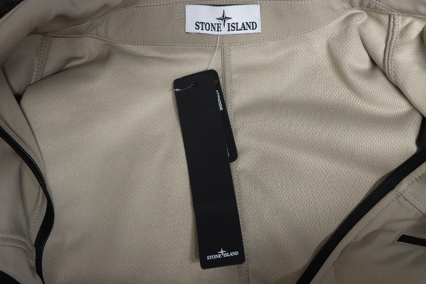 Stone Island 23ss Solid Color Jacket Beige
