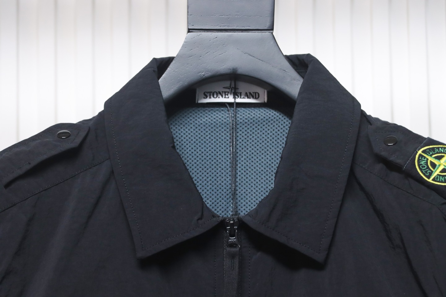 Stone Island 24Fw Shoulder Island Logo Naslan Jacket