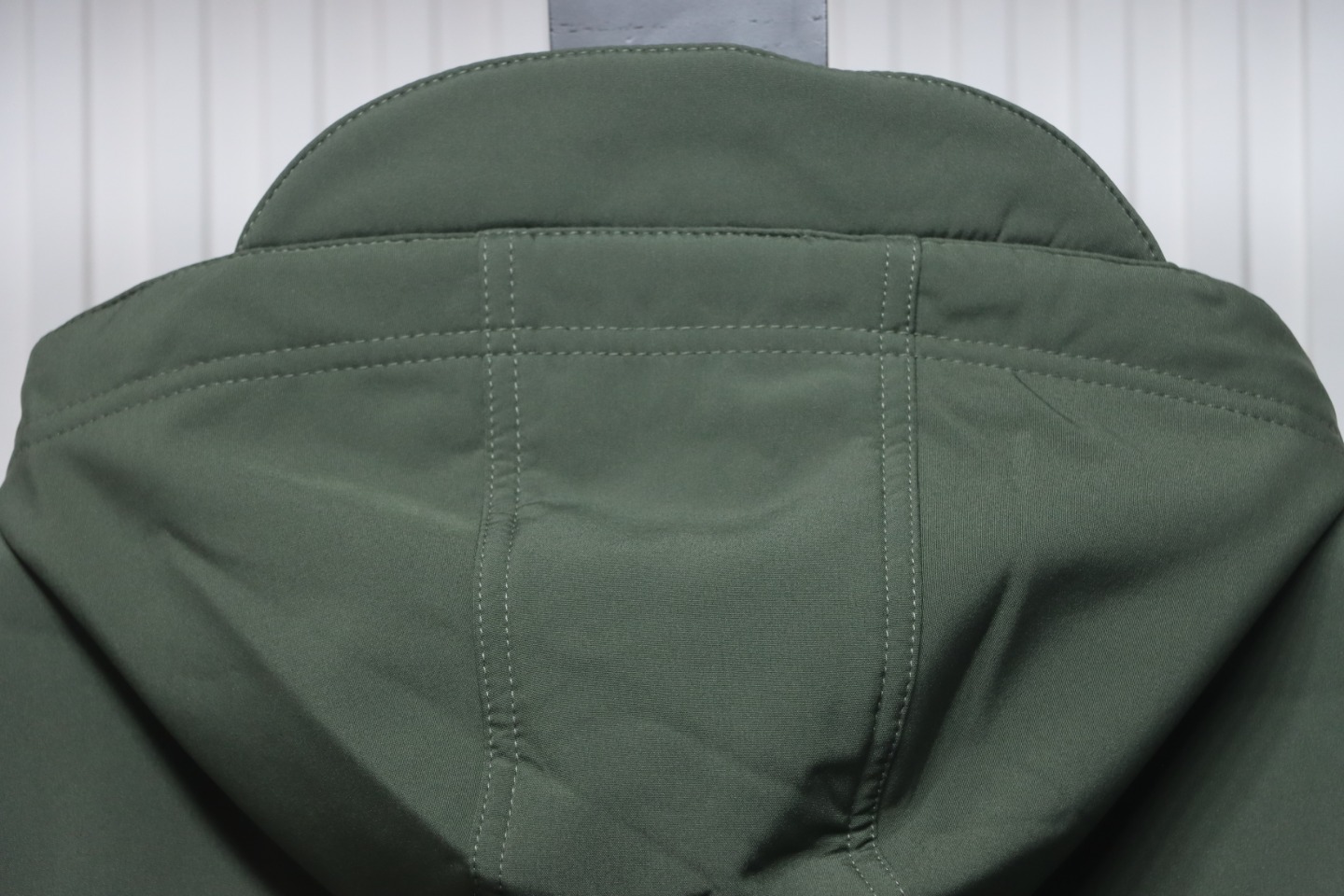 Stone Island Outdoor Arm Logo Jacket Zip-Up Jacket Green