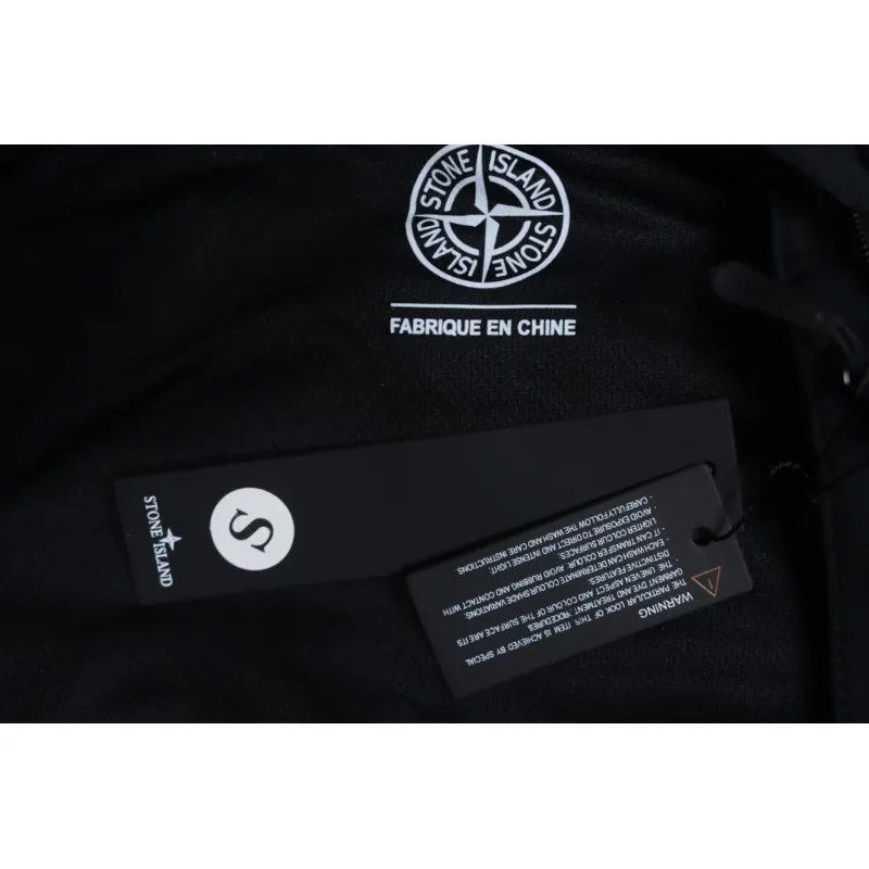 Stone Island Outdoor Arm Logo Jacket Zip-Up Jacket Black
