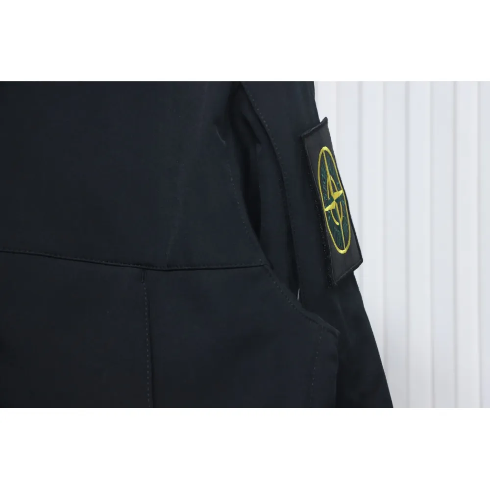 Stone Island Outdoor Arm Logo Jacket Zip-Up Jacket Black