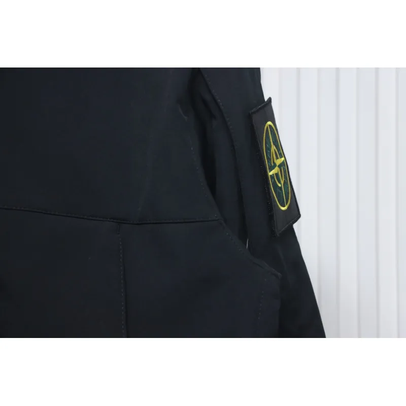 Stone Island Outdoor Arm Logo Jacket Zip-Up Jacket Black