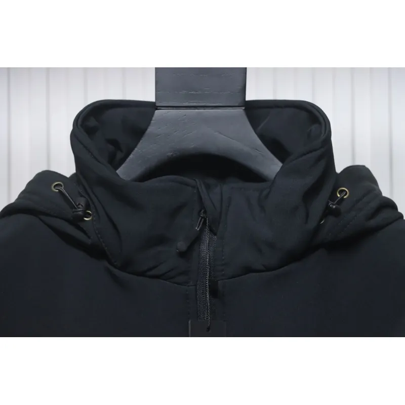 Stone Island Outdoor Arm Logo Jacket Zip-Up Jacket Black