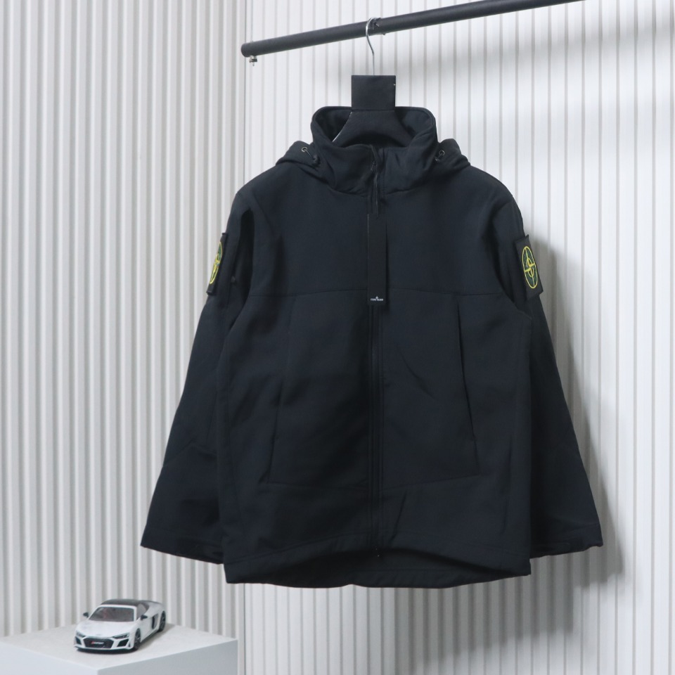 Stone Island Outdoor Arm Logo Jacket Zip-Up Jacket Black