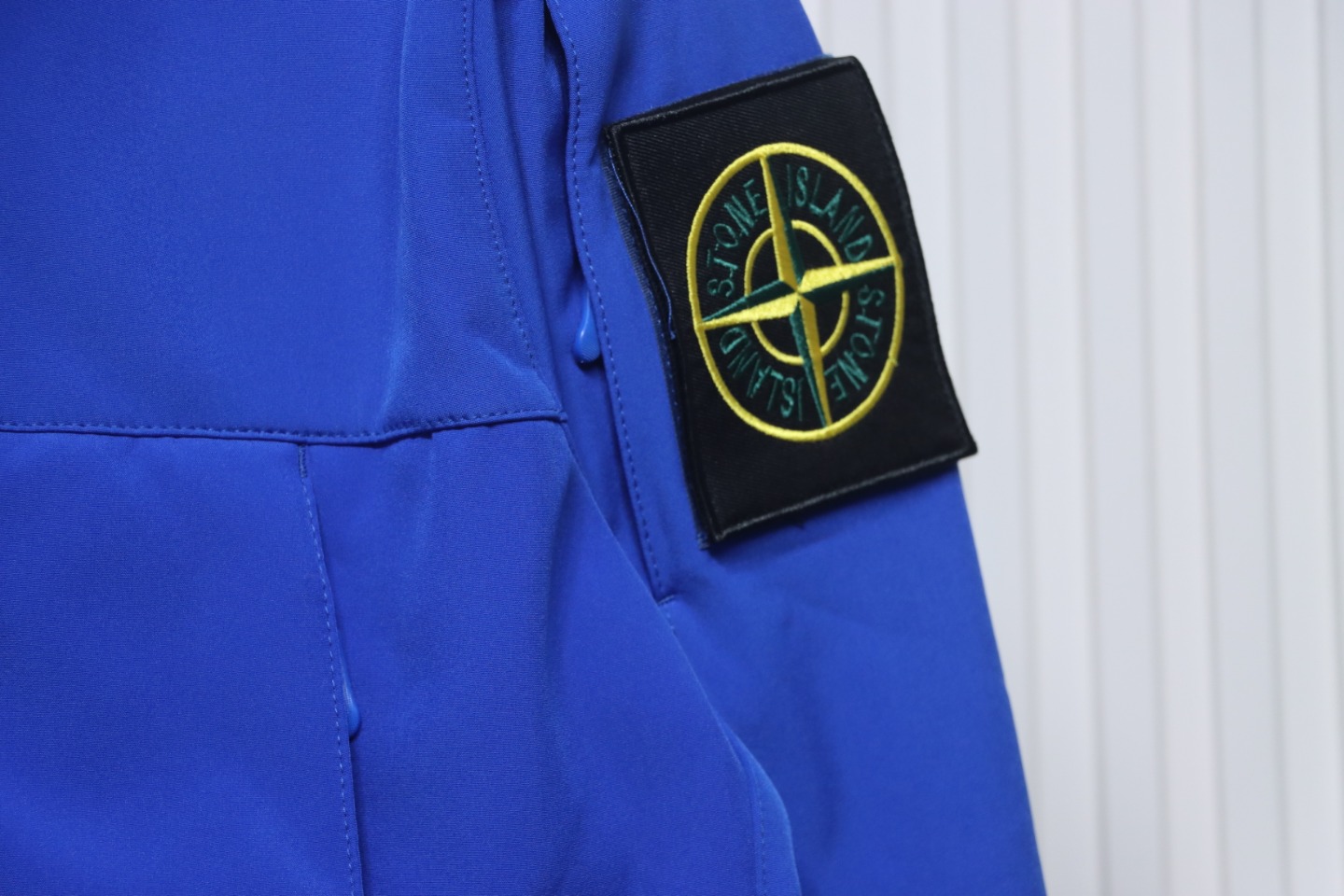 Stone Island Outdoor Arm Logo Jacket Zip-Up Jacket Blue