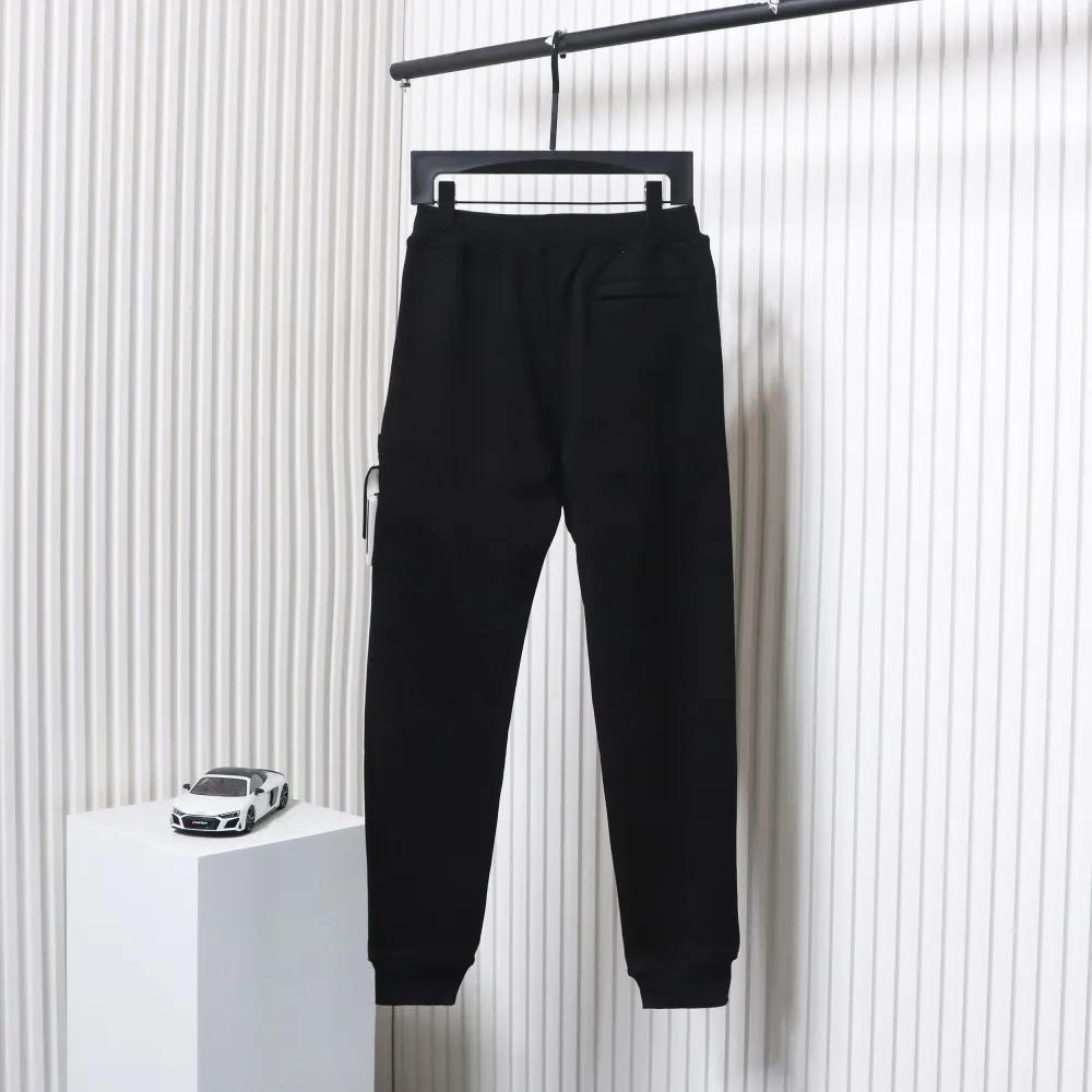 Stone Island Single Pocket Basic Badge Trousers Black