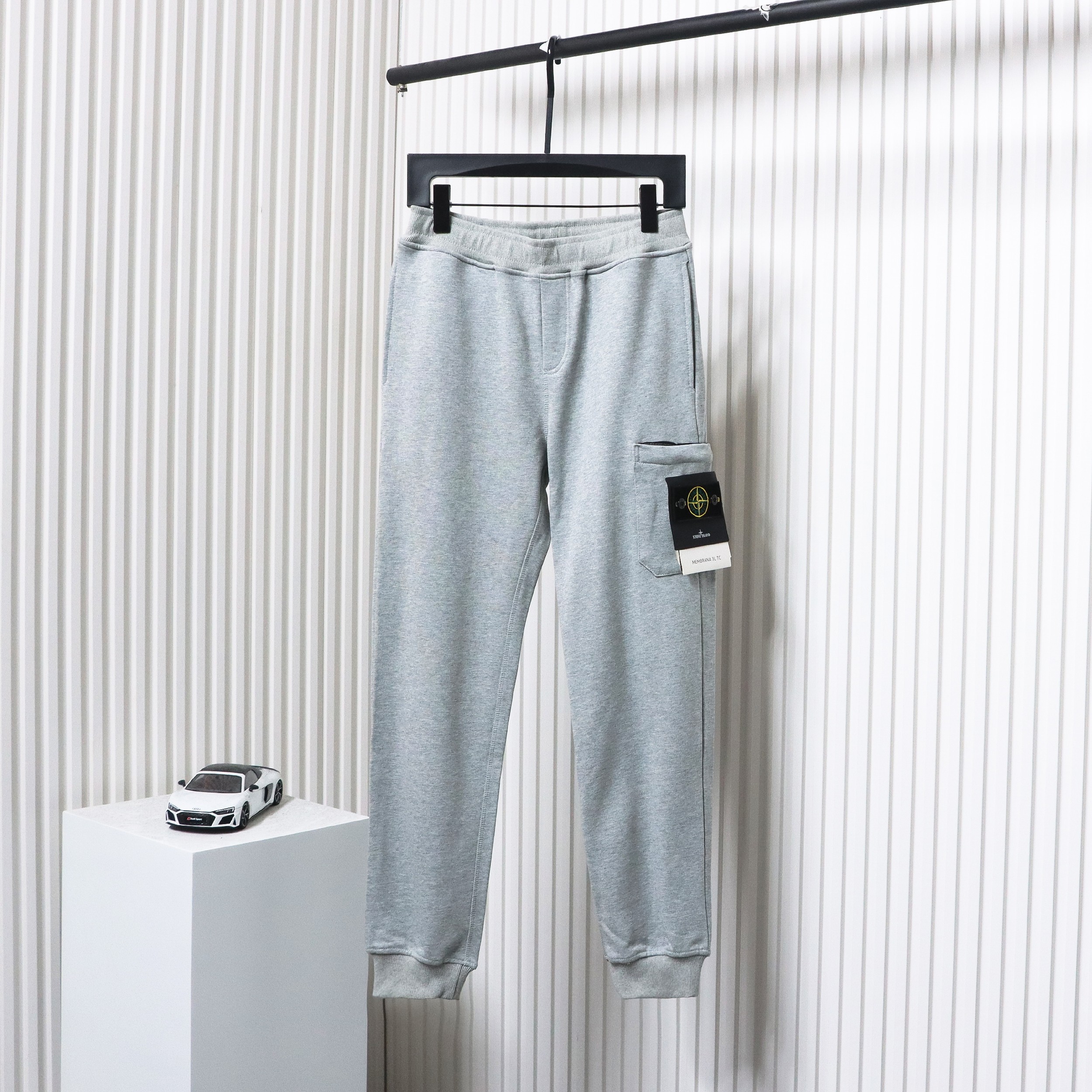 Stone Island Single Pocket Basic Badge Trousers Grey