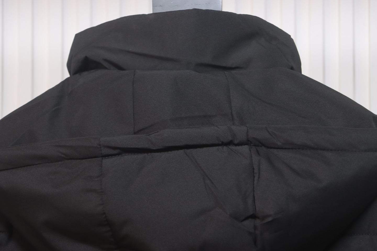 Stone Island Solid Color Zipper Hooded Reversible Down Jacket Black