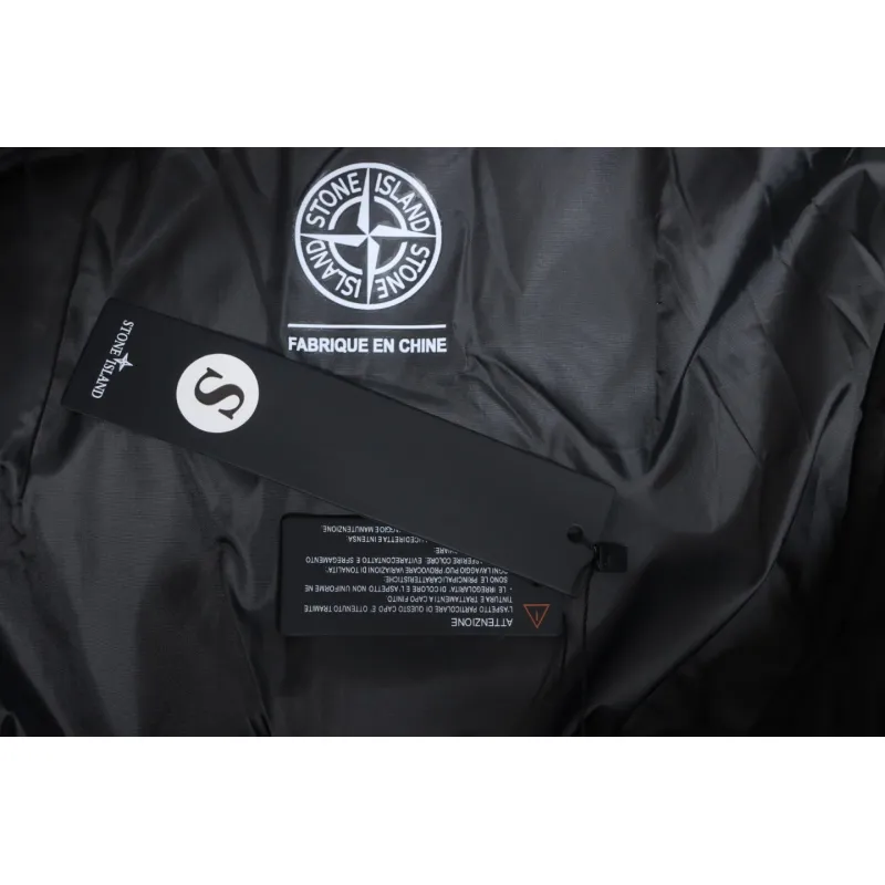 Stone Island Solid Color Zipper Hooded Reversible Down Jacket Black