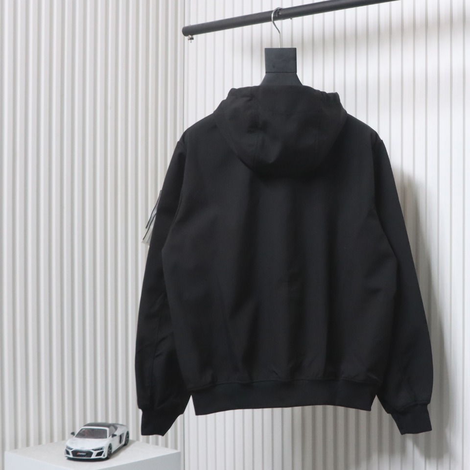 Stone Island SS24 Soft Shell Waterproof And Windproof Solid Color Single Breasted Hooded Jacket Black