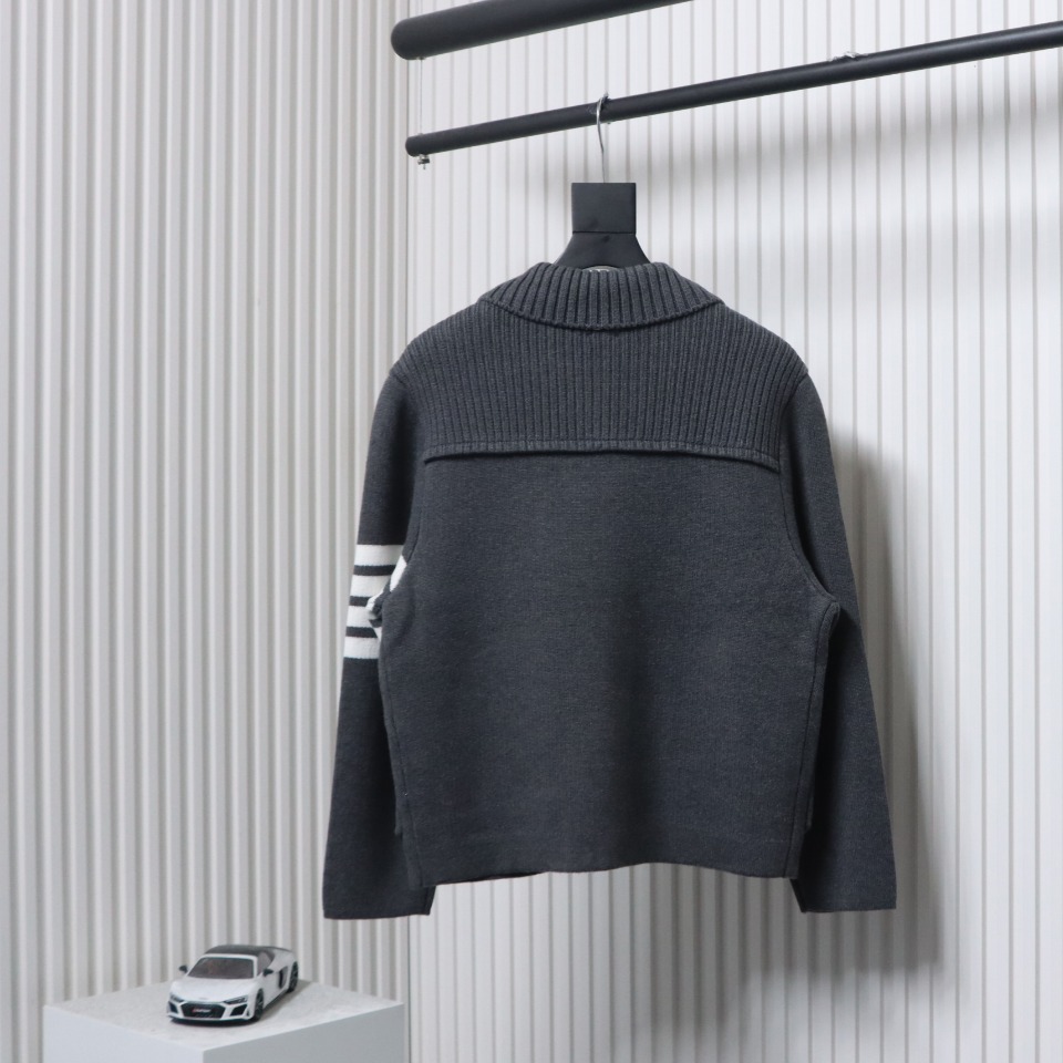 Thom Browne 23FW Cropped Wool Jacket Grey