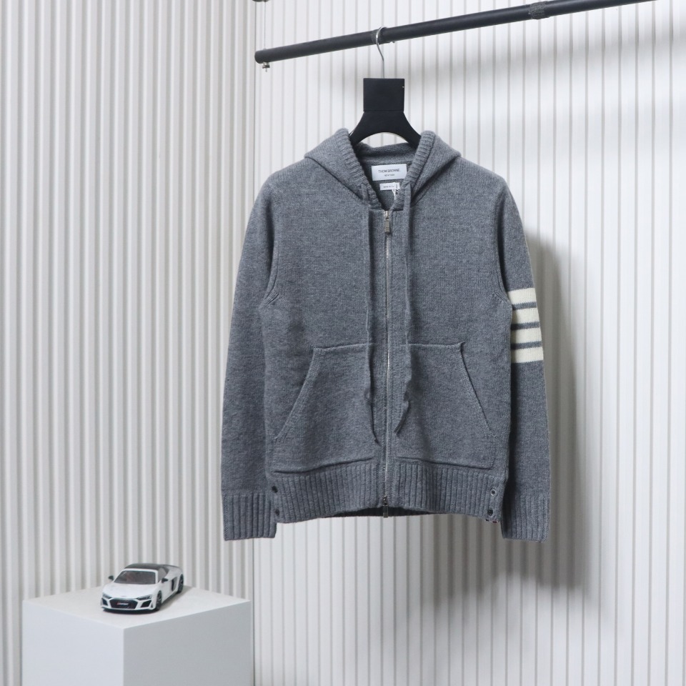 Thom Browne 24FW Rose Australian Wool Hooded Jacket Grey