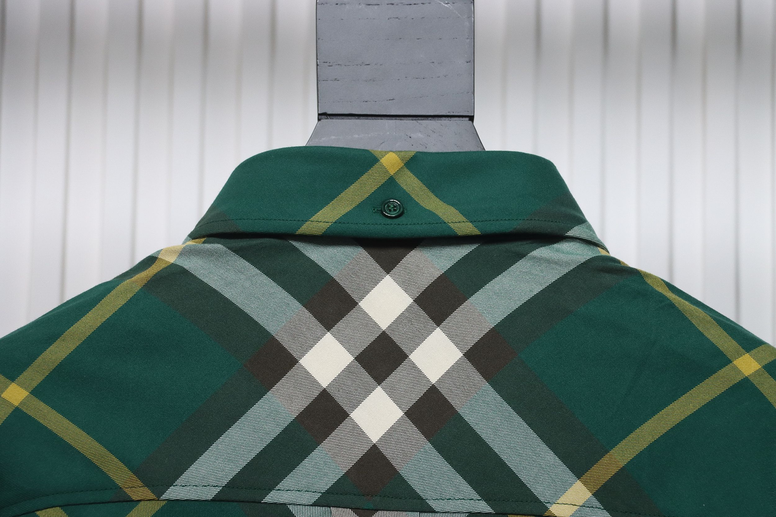 Burberry 24Fw Large Check Cotton Shirt Green
