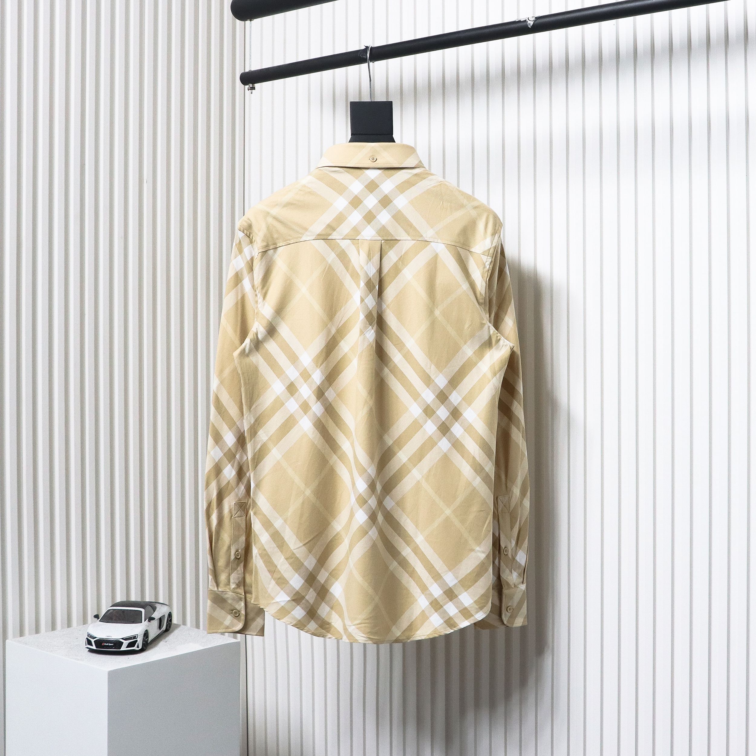 Burberry 24Fw Large Check Cotton Shirt Yellow