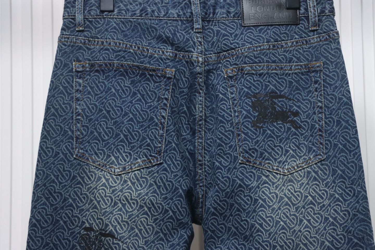Burberry Warhorse Jeans