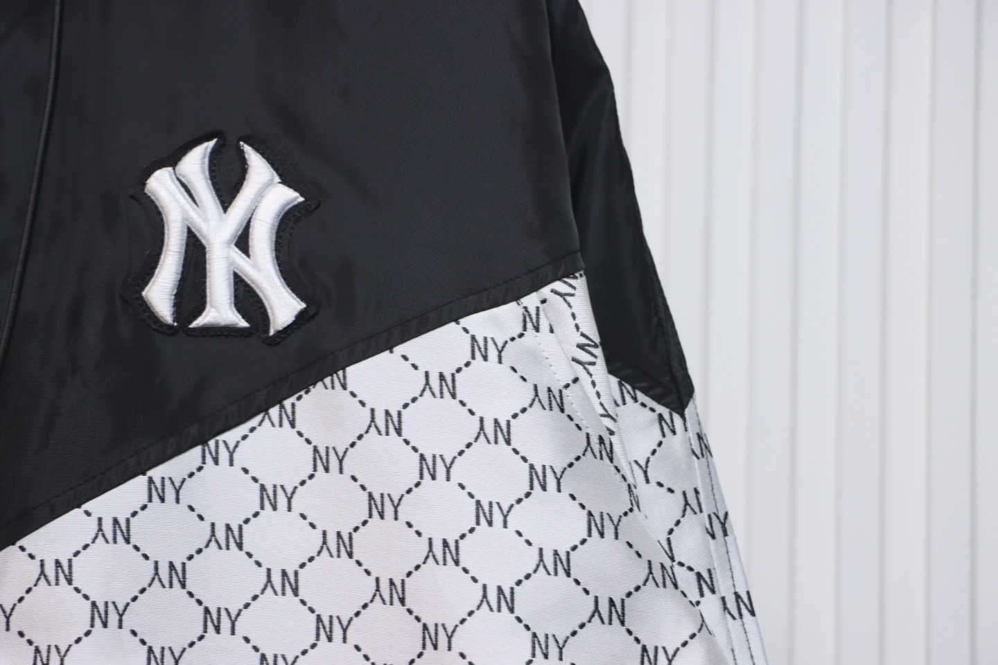 MLB All Over Logo Print Trench Coat Black White