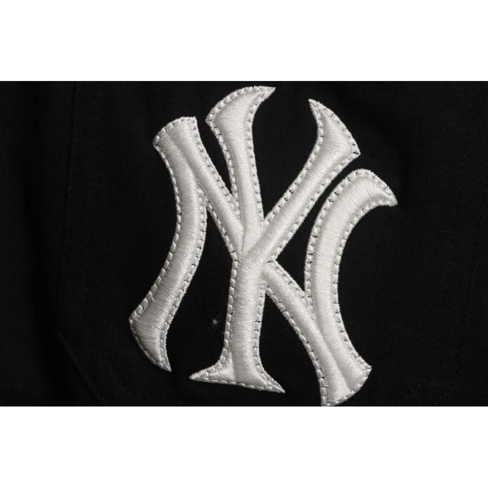 MLB Back Pattern Large Logo Shirt