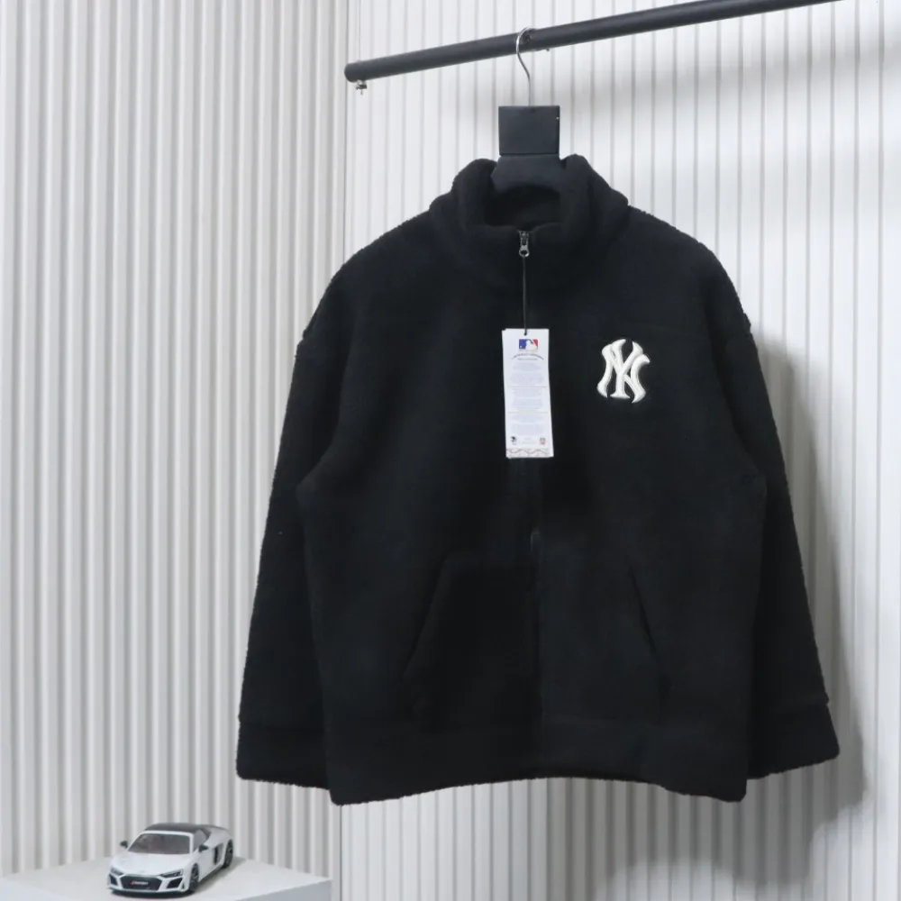 MLB Classic Embroidered LOGO Lambswool Jacket Black