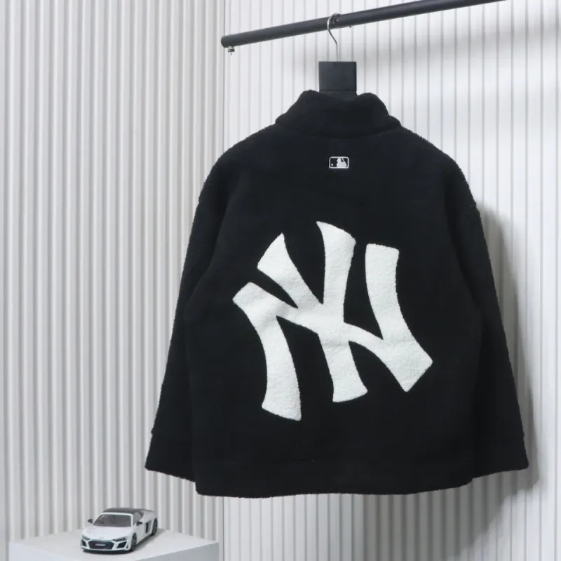 MLB Classic Embroidered LOGO Lambswool Jacket Black