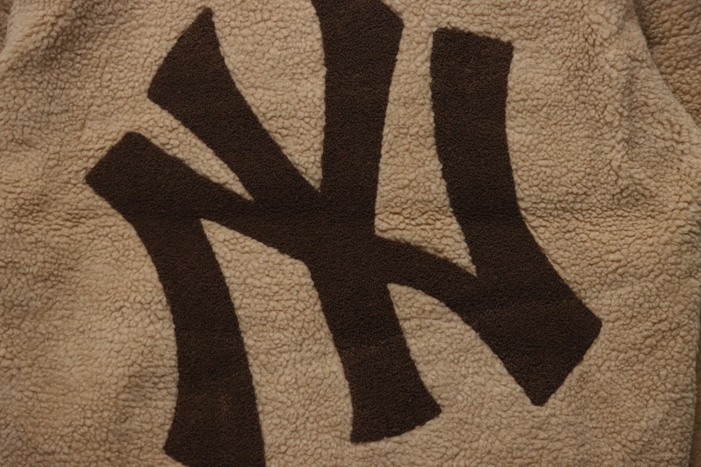 MLB Classic Embroidered LOGO Lambswool Jacket Brown