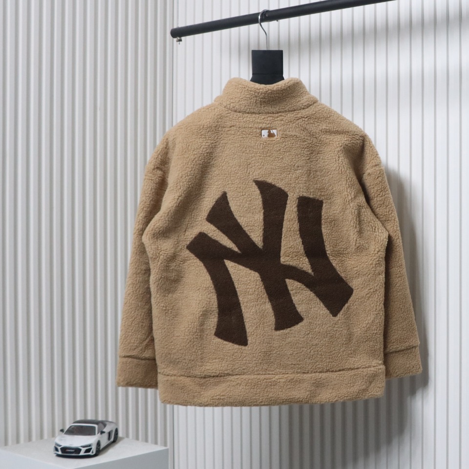 MLB Classic Embroidered LOGO Lambswool Jacket Brown