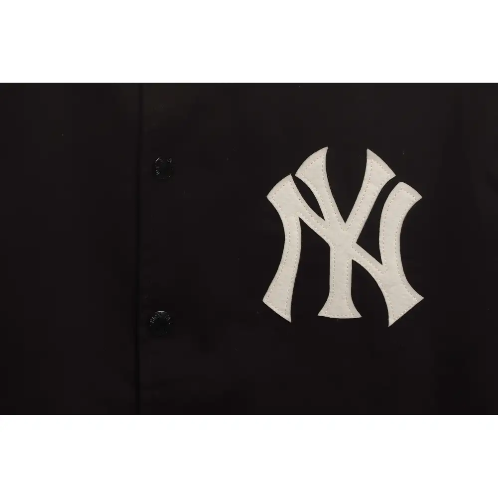 MLB Collaborative Front And Back Embroidered Jacket Black