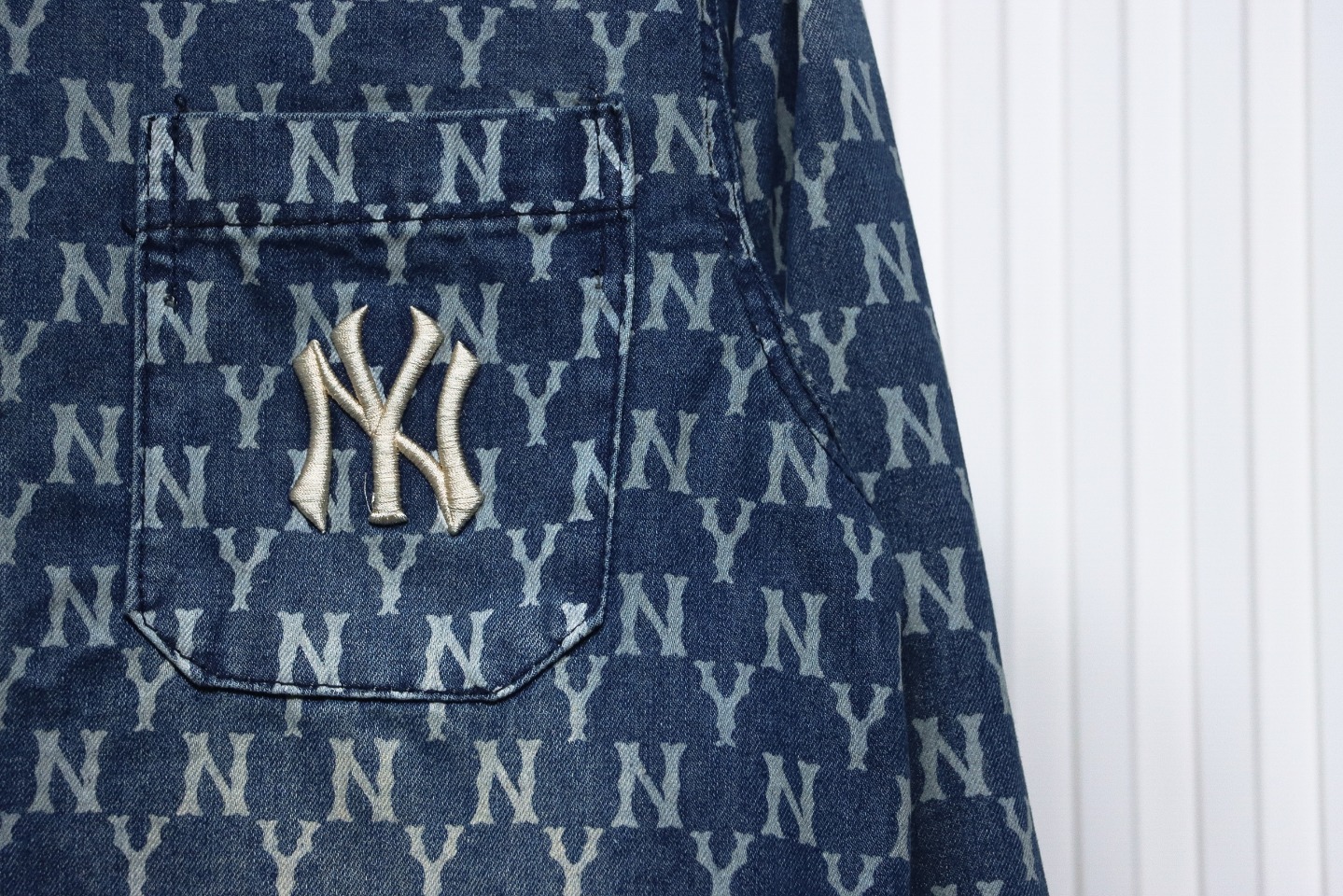 MLB Embroidered Logo Print Denim Shirt Jacket