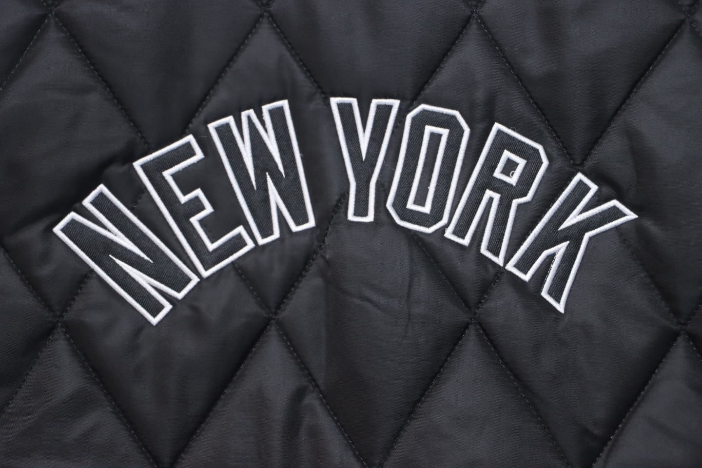 MLB Patch Embroidered Large Logo Baseball Jacket Quilted Jacket Black