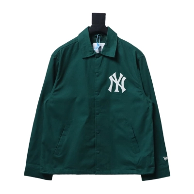 MLB x New Era SS23 New York Yankees Jacket Green 01