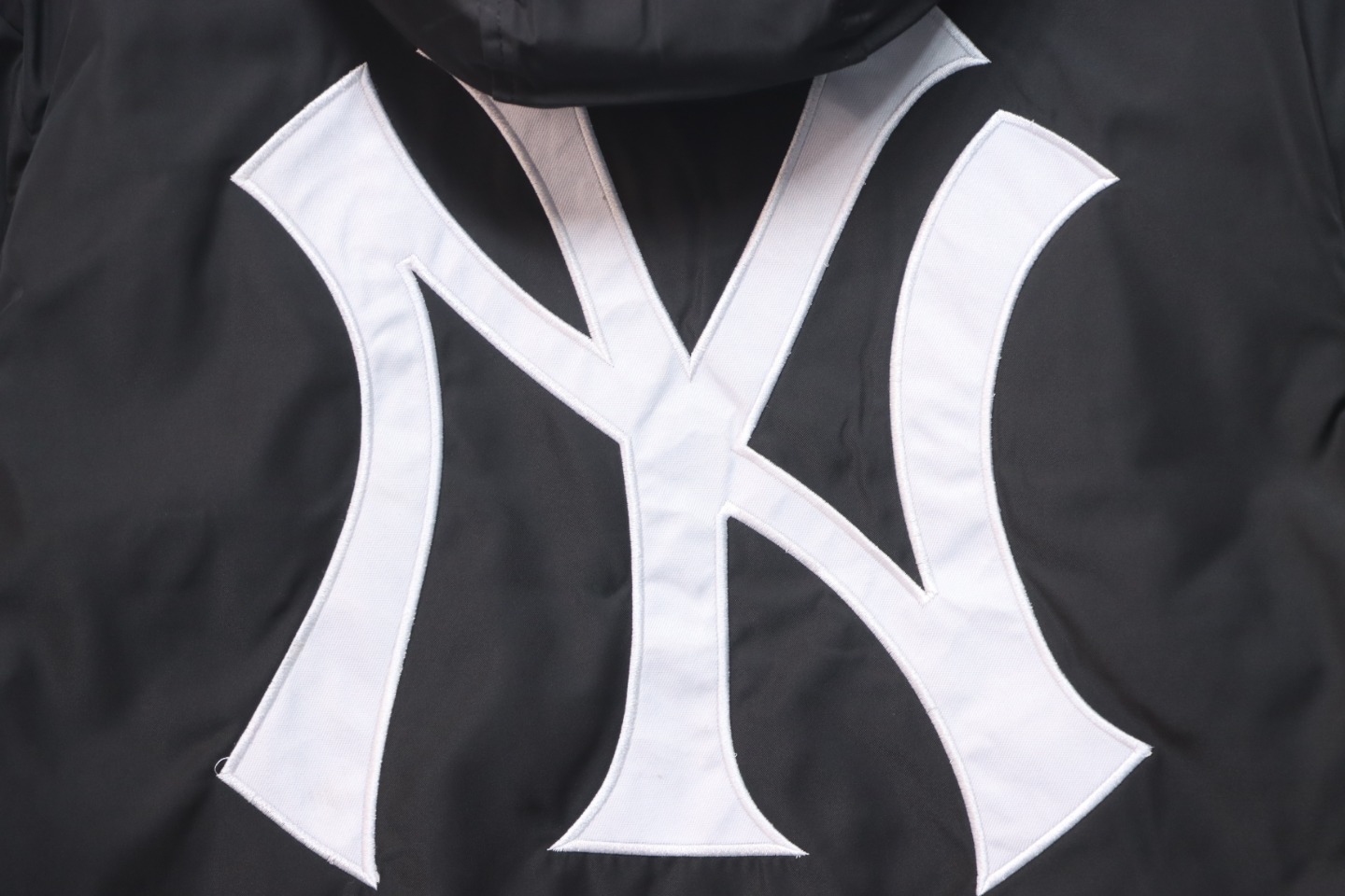 MLB x Supreme 24FW Co-Branded Hooded Zip-Up Jacket Black