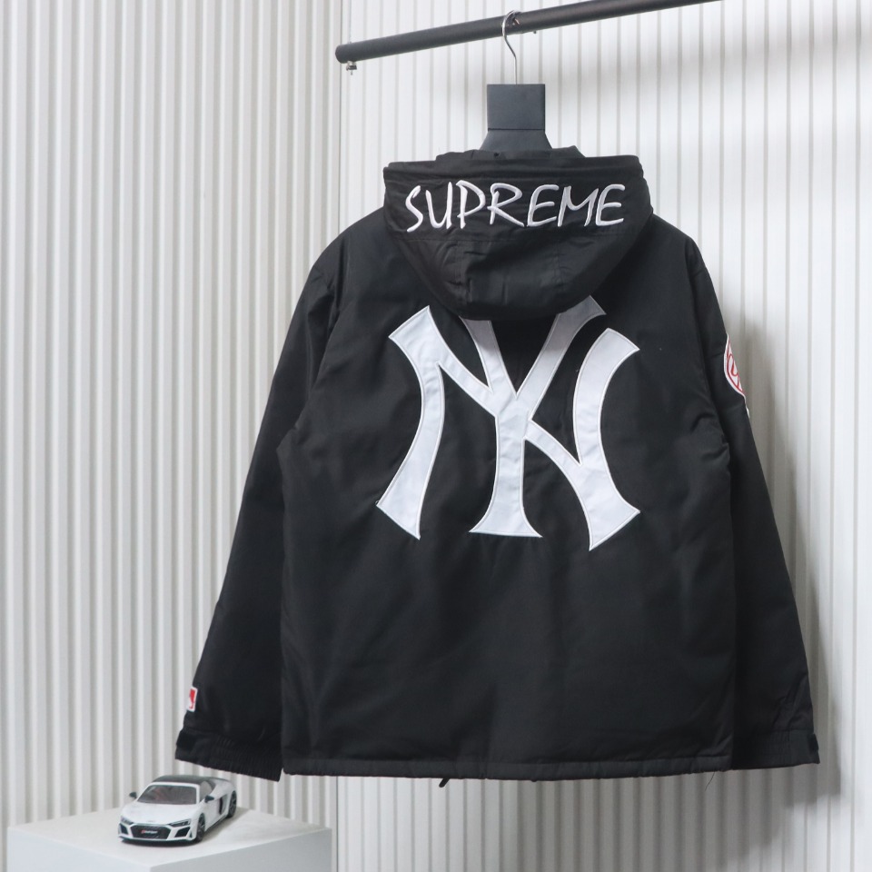 MLB x Supreme 24FW Co-Branded Hooded Zip-Up Jacket Black