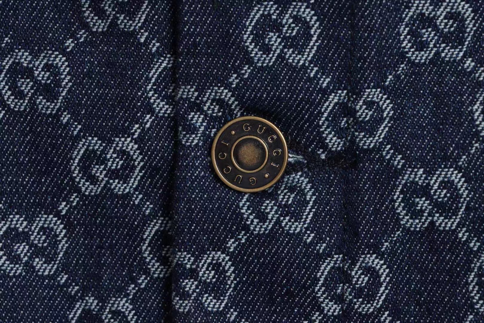 (Sale) Gucci Classic All-Over Logo Denim Jacket
