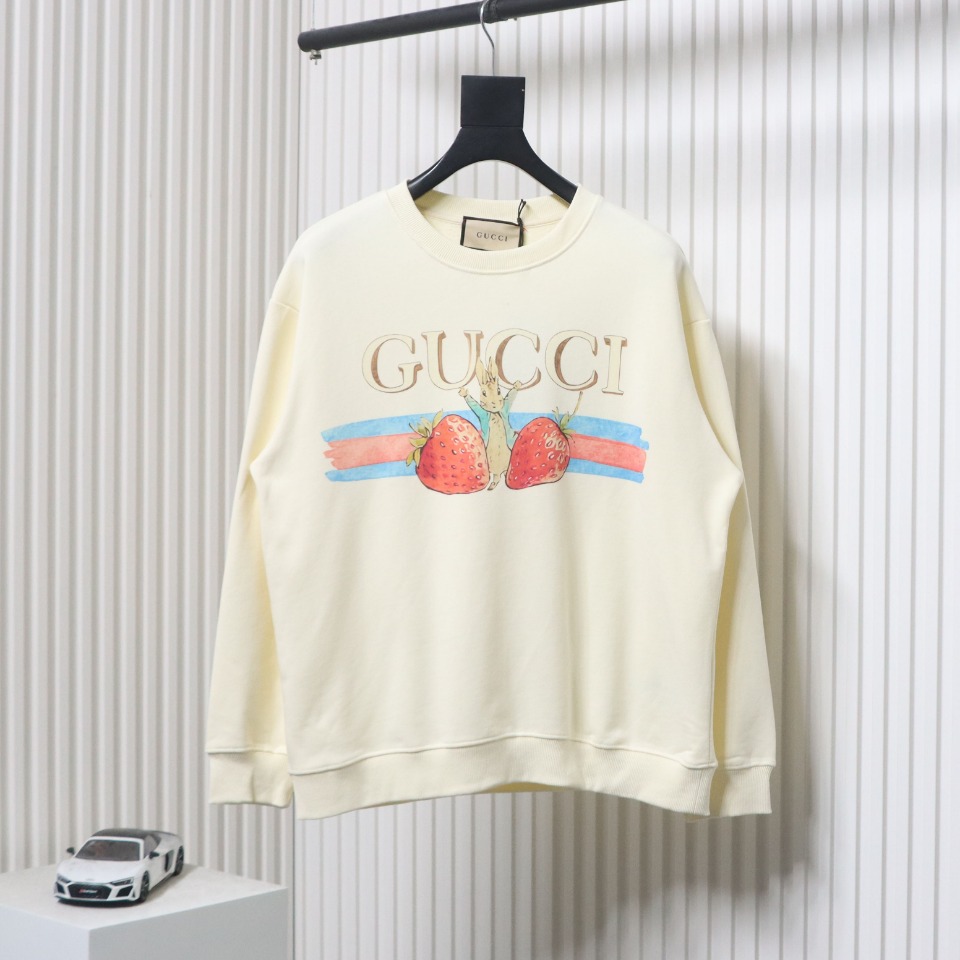 Gucci 24Fw Funny Cartoon Series Printed Round Neck Sweatshirt Strawberry