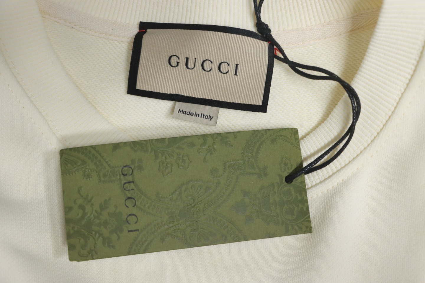 Gucci 24Fw Funny Cartoon Series Printed Round Neck Sweatshirt Strawberry