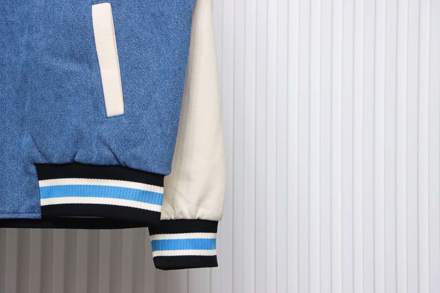 Gucci 24Fw Graffiti Cherry Denim Baseball Jacket