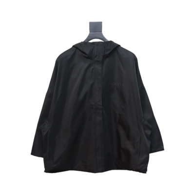 Gucci 24FW Logo Laminated Logo Waterproof Hooded Jacket 01