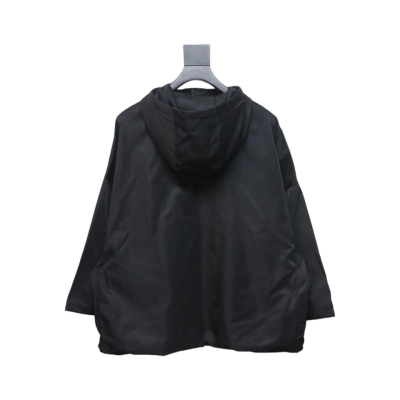 Gucci 24FW Logo Laminated Logo Waterproof Hooded Jacket 02