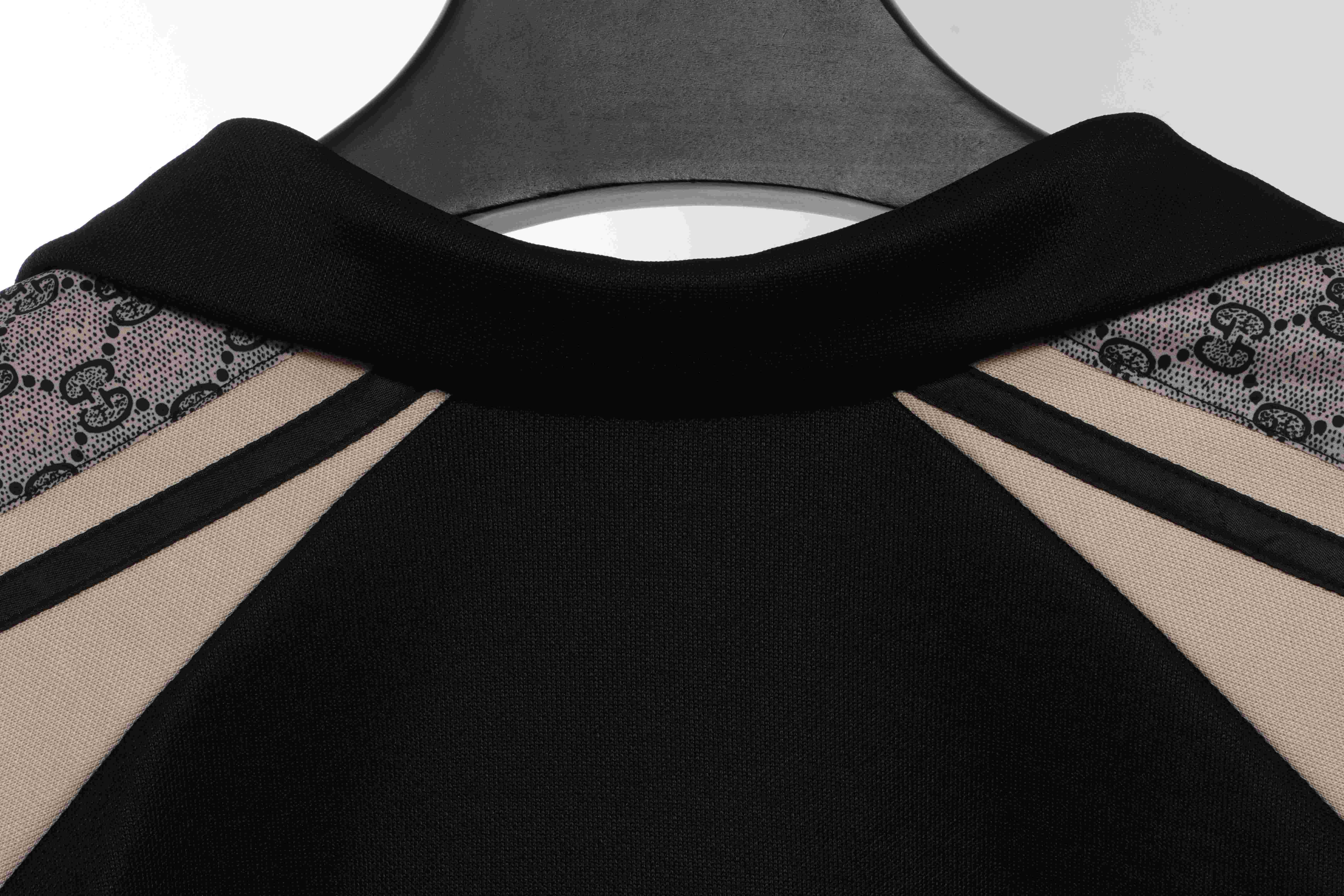 Gucci Classic Snake Print Jacket