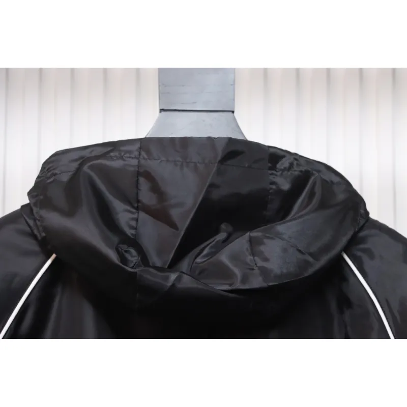 Gucci Line Design Zipper Pocket Hooded Windbreaker Jacket Black