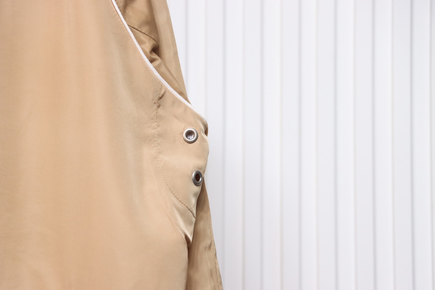 Gucci Line Design Zipper Pocket Hooded Windbreaker Jacket Brown