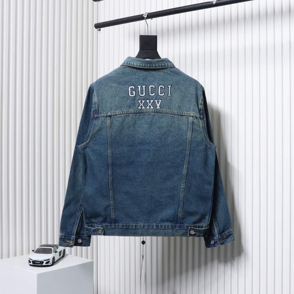 Gucci NY Yankees Collaboration Embroidered Patch Denim Jacket