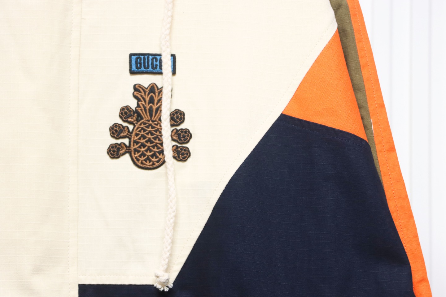 Gucci Pineapple Embroidery Zipper Pocket Hooded Jacket