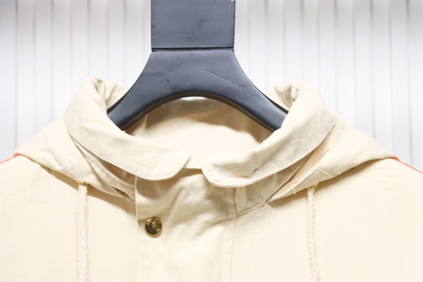 Gucci Pineapple Embroidery Zipper Pocket Hooded Jacket