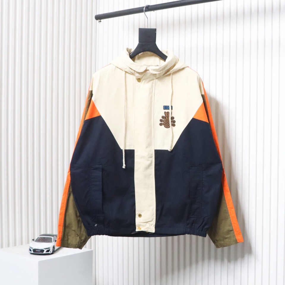 Gucci Pineapple Embroidery Zipper Pocket Hooded Jacket